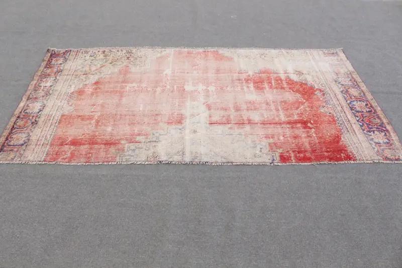 Red and Blue Oriental Rug, 4.8x4.79 ft Elegant Decor