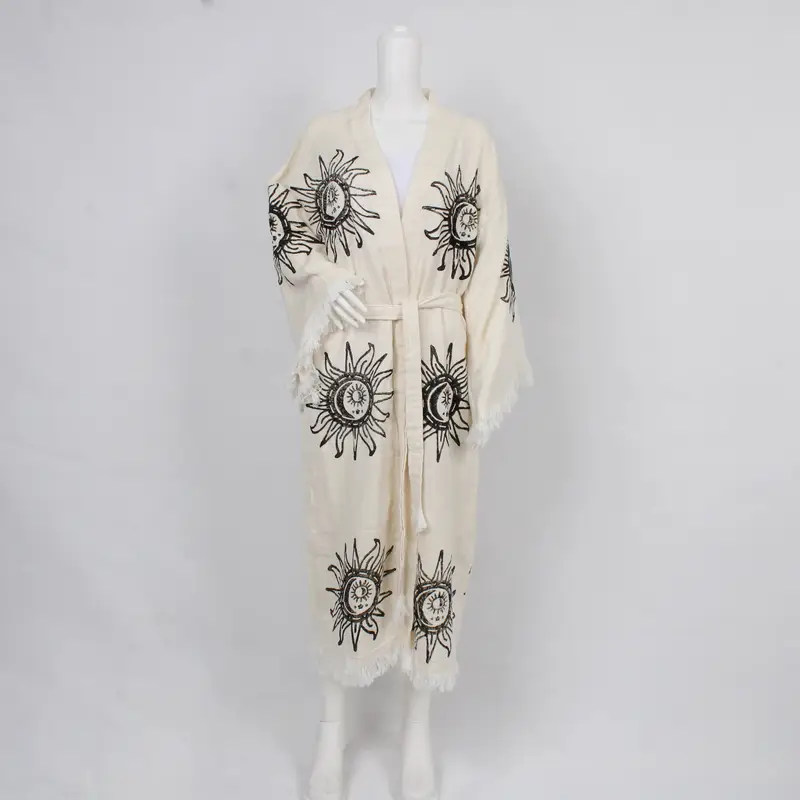 Albornoz Elegante, Kimono Spa de Muselina, Beige con Negro, Estilo Gótico, M/L - 1