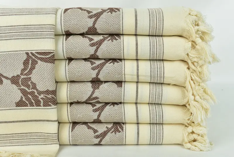 Turkish beach towel, Sand-resistant towel, Bachelorette Party Gift, Embroidery Towel, Bridal Shower Gifts, 70x40 Linen Daisy Patterned Towel - 1