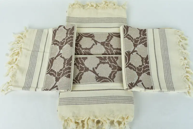 Turkish beach towel, Sand-resistant towel, Bachelorette Party Gift, Embroidery Towel, Bridal Shower Gifts, 70x40 Linen Daisy Patterned Towel - 6