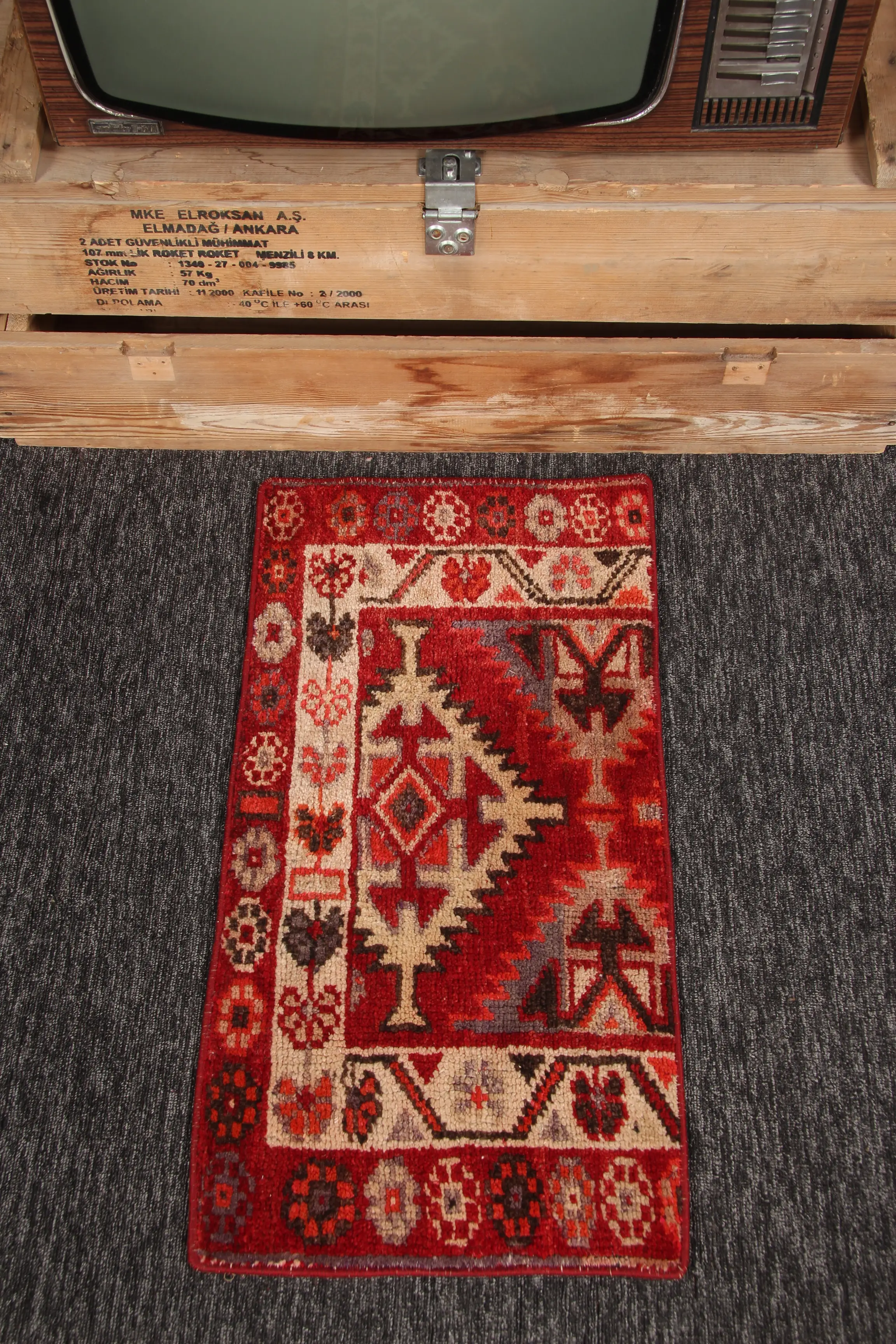 1.4x2.7 ft Rug, Vintage Turkish Rug, Red Brown Floral Rug - 1