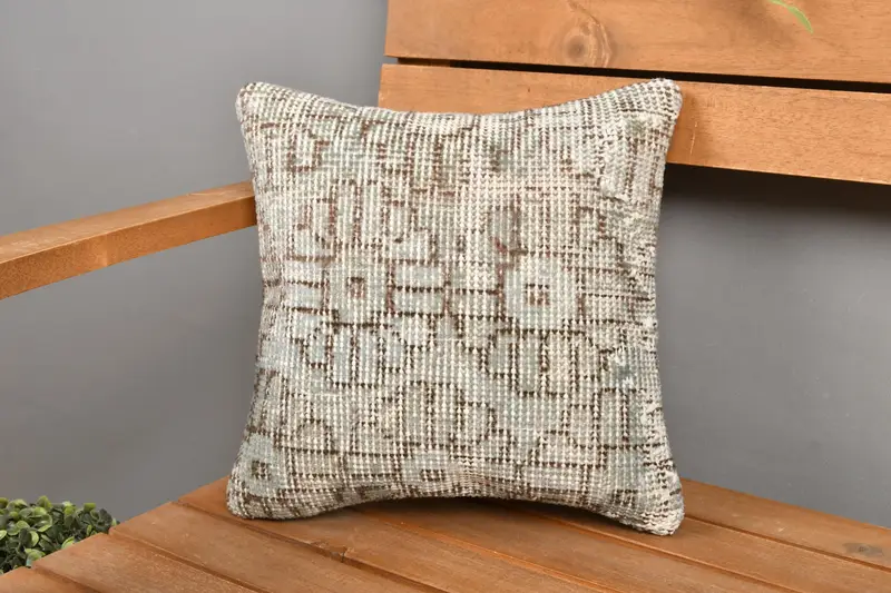 Almohada de lanzamiento bordada del suroeste gris y marrón, cojín vintage 12x12