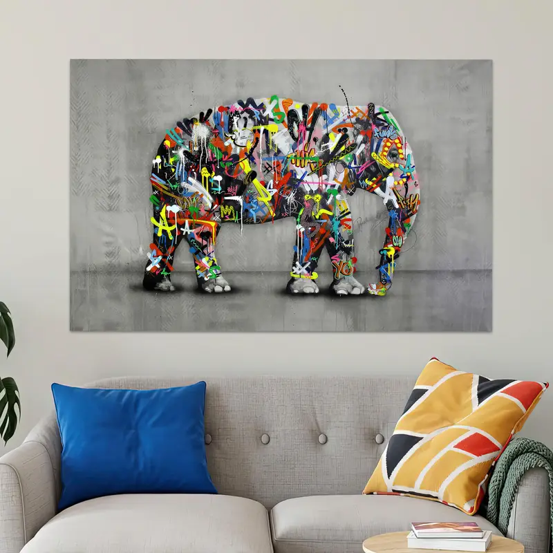 Zarif Baskılı Cam: Soyut Fil Grafiti Tasarımı