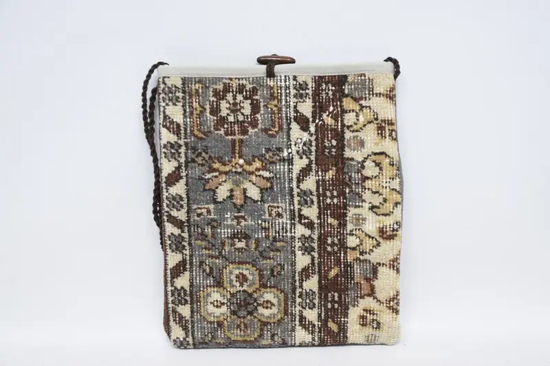 アールデコ調ウールショルダーバッグ ジッパー付き キリムバッグ