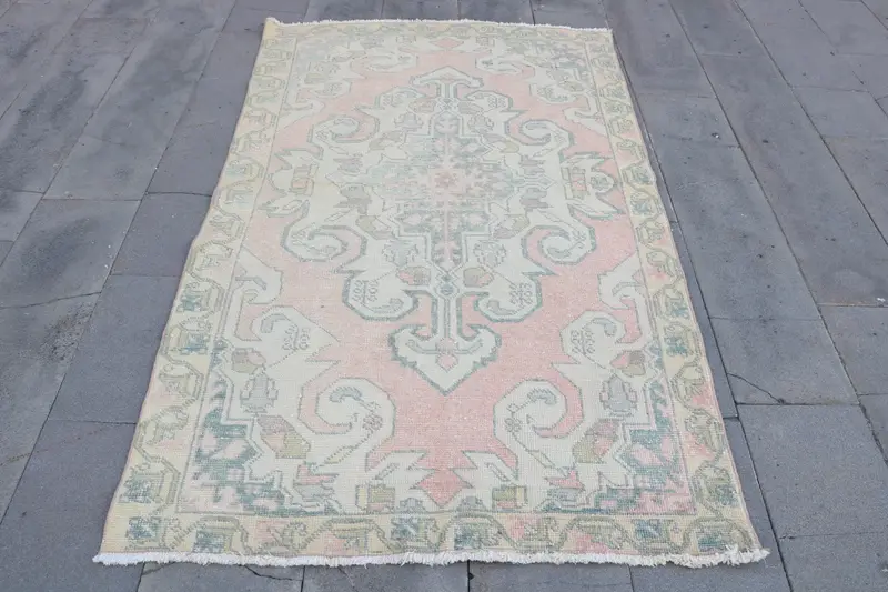 Vintage 4.1x6.9 ft Rug, Oushak Turkish Rug, Pink Ombré Rug Wool - 1