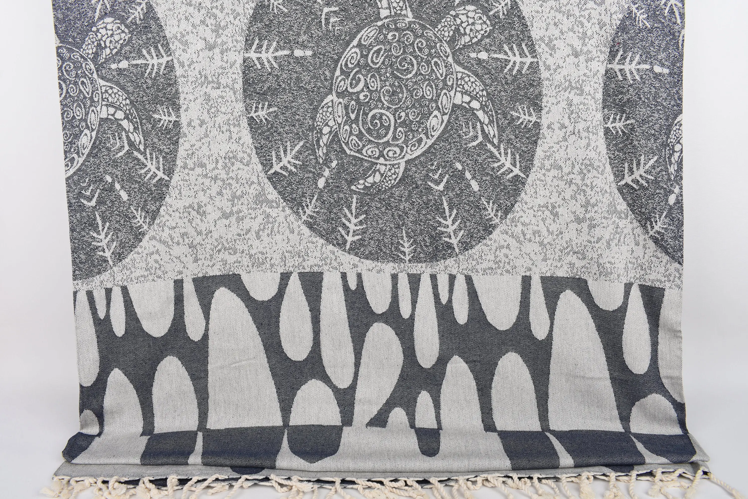 Woven Throw Blanket Navy Turtle Design, 99x79 Inches, Organic Cotton - 1