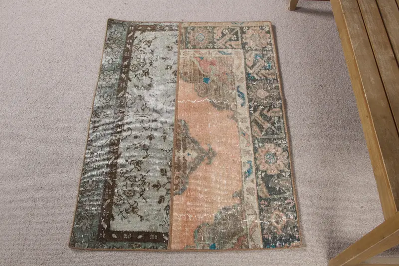 Alfombra Verde con Rayas Naranjas 2,4x3,4ft, Diseño Geométrico Único