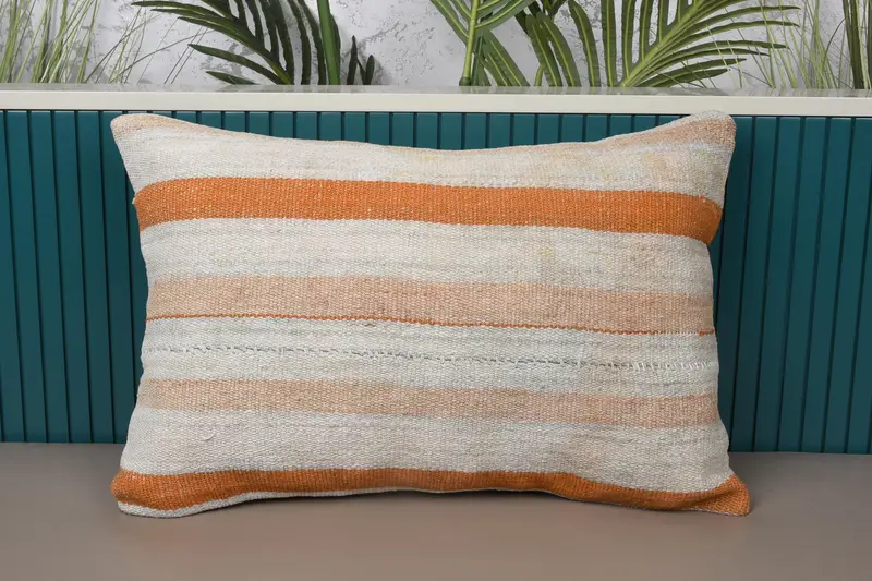Beige & Orange gestreiftes Kissen, handgefertigtes besticktes Kissen