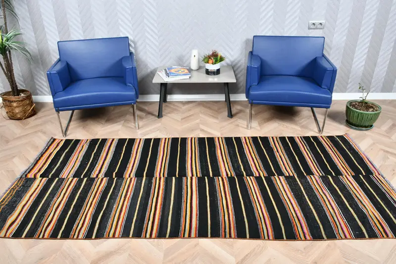 Türk Vintage Halı 3,9x8,9 ft (119x270 cm), Kilim Siyah Çiçekli Halı - 1