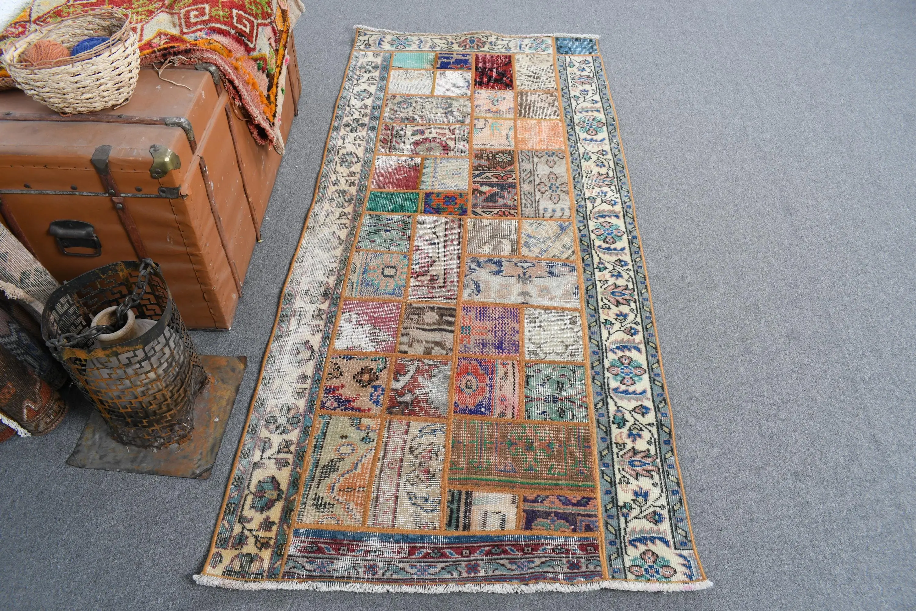 Türk Vintage Halısı 2.9x6.2 ft, Mavi Vurgulu Oryantal Yün Halı - 1