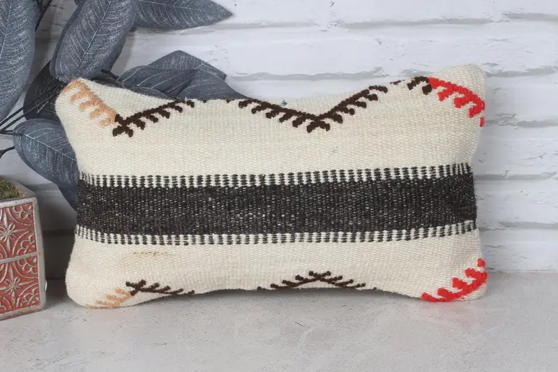 Vintage Pillow, Interior Designer Pillow, 8x16 Beige Pillow, Crochet Pattern Cushion Case, Pillow, Kilim Pillow, Outdoor Patio Pillow - 1