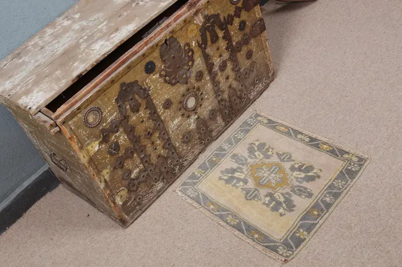 1.6x1.4フィート ベージュグリーンラグ、花柄&幾何学模様