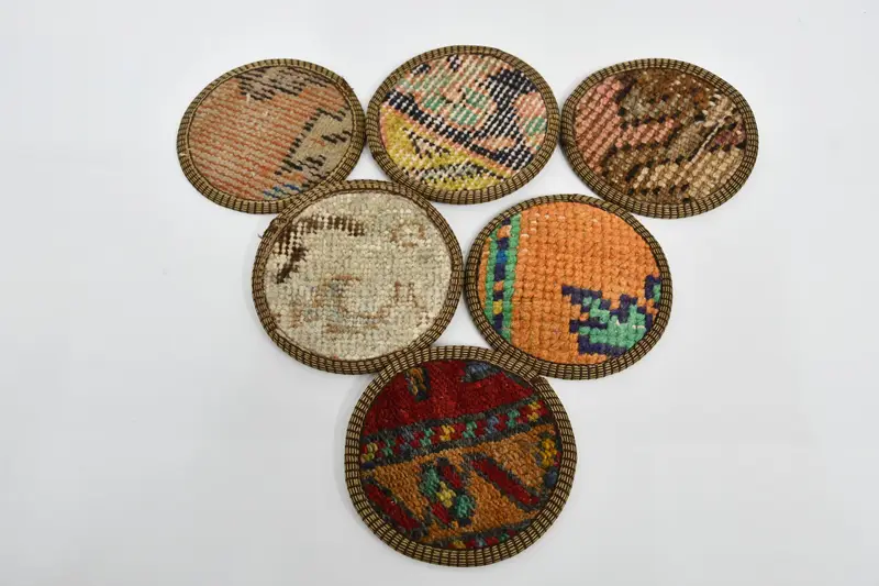 Posavasos redondos bohemios, posavasos étnicos naranjas y rojos