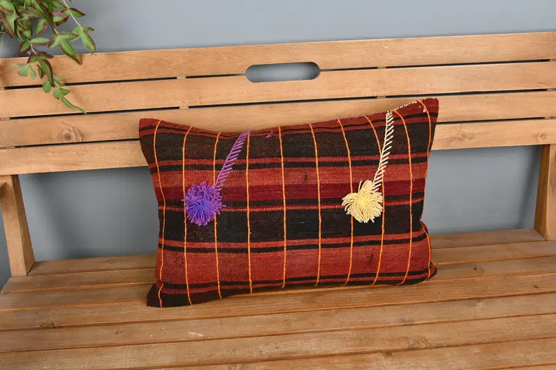 Pillow, Indoor Cushion Case, Nomadic Pillow Case, Handmade Kilim Cushion, Home Decor Pillow, 16x24 Red Cushion Case, Vintage Kilim Throw Pillow - 6