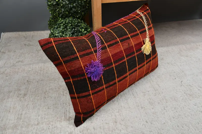 Pillow, Indoor Cushion Case, Nomadic Pillow Case, Handmade Kilim Cushion, Home Decor Pillow, 16x24 Red Cushion Case, Vintage Kilim Throw Pillow - 7
