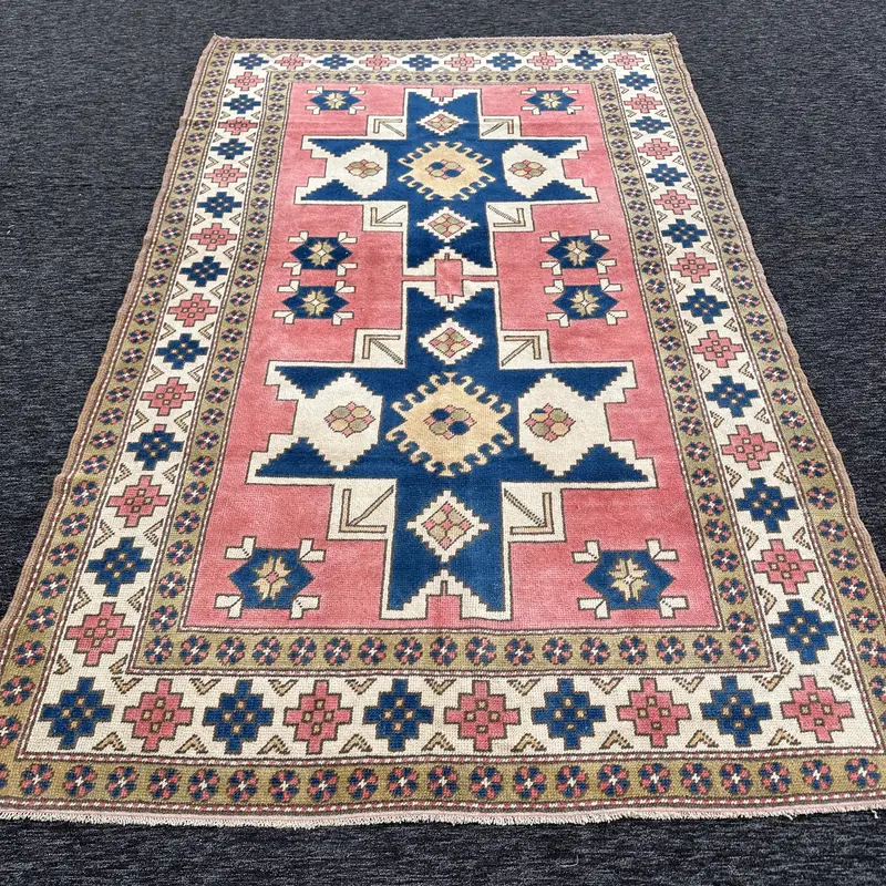 ピンクとブルーのストライプのラグ、4.3x8.5フィートのシックな装飾