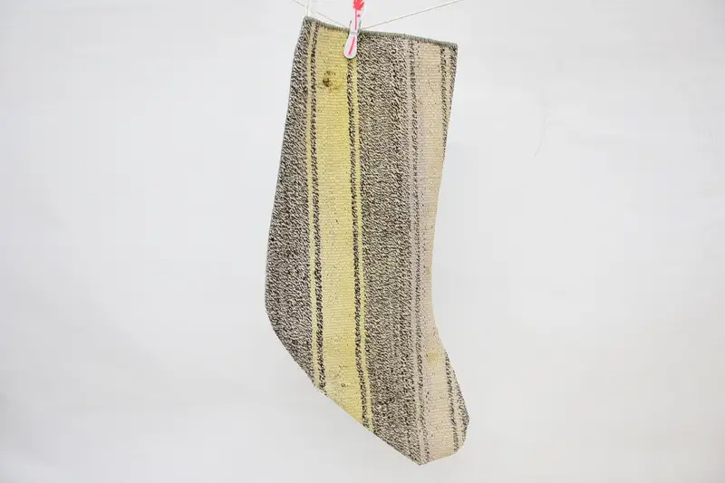 Brauner und gelber 14-Zoll-Weihnachtsschmuck-Strumpf, festlicher Weihnachtsstrumpf