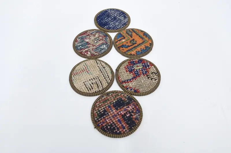 ブルーとオレンジの織コースター、耐久性がありスタイリッシュなコースターセット