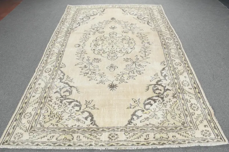 Türkischer 5,3x8,7 ft Teppich, Oushak Vintage Teppich, weißer marokkanischer Teppich aus Wolle - 1