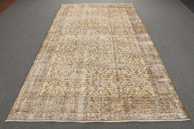 Vintage 5.3x8.9 ft Large Rug, Turkish Rug, Oushak Brown Floral Rug - 1