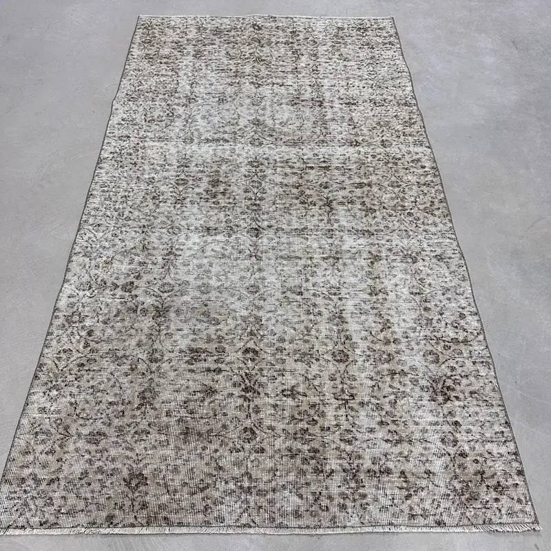 エレガントなベージュのイカットラグ、4.6x8.3フィートのシックな装飾