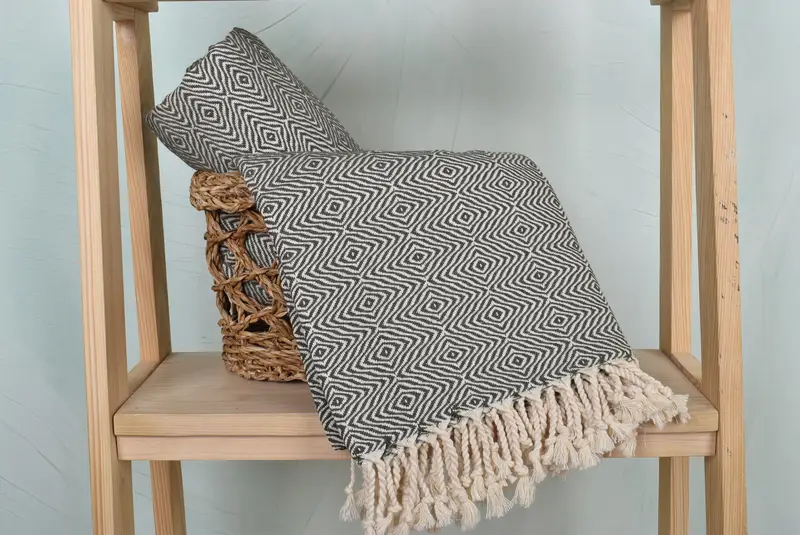 Fouta towel, 70x40 Cotton Zigzag Diamond Towel, Welcome Wedding Gift, Gift For Wedding Day, Embroidered Beach Towel, Turkish bath towel, Summer Gift - 4