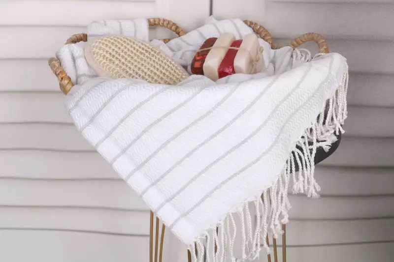 Bachelor Gifts, Turkish hand towel, Grandma Gift, Sand-free towel, Quick-dry travel peshtemal towel, Beach Towel Bulk, 70x40 Cotton Striped Towel - 2