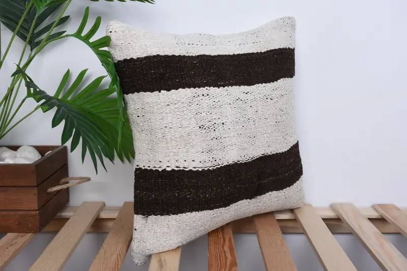 Boho Pillow Sham Cover, 16x16 White Pillow Case, Vintage Kilim Pillow Pillow Cover, Pillow Sham, Pillow for Sofa, Ethnical Kilim Rug Pillow - 4