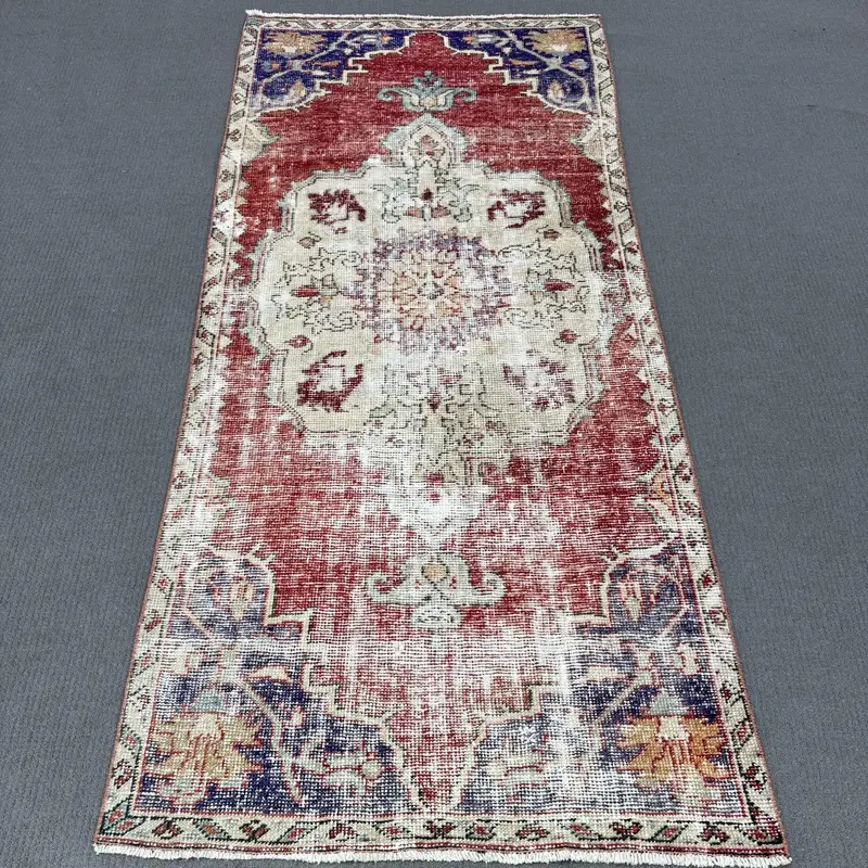 Kırmızı Patchwork Halı, Yeşil Desenli 3,5x7,3 ft