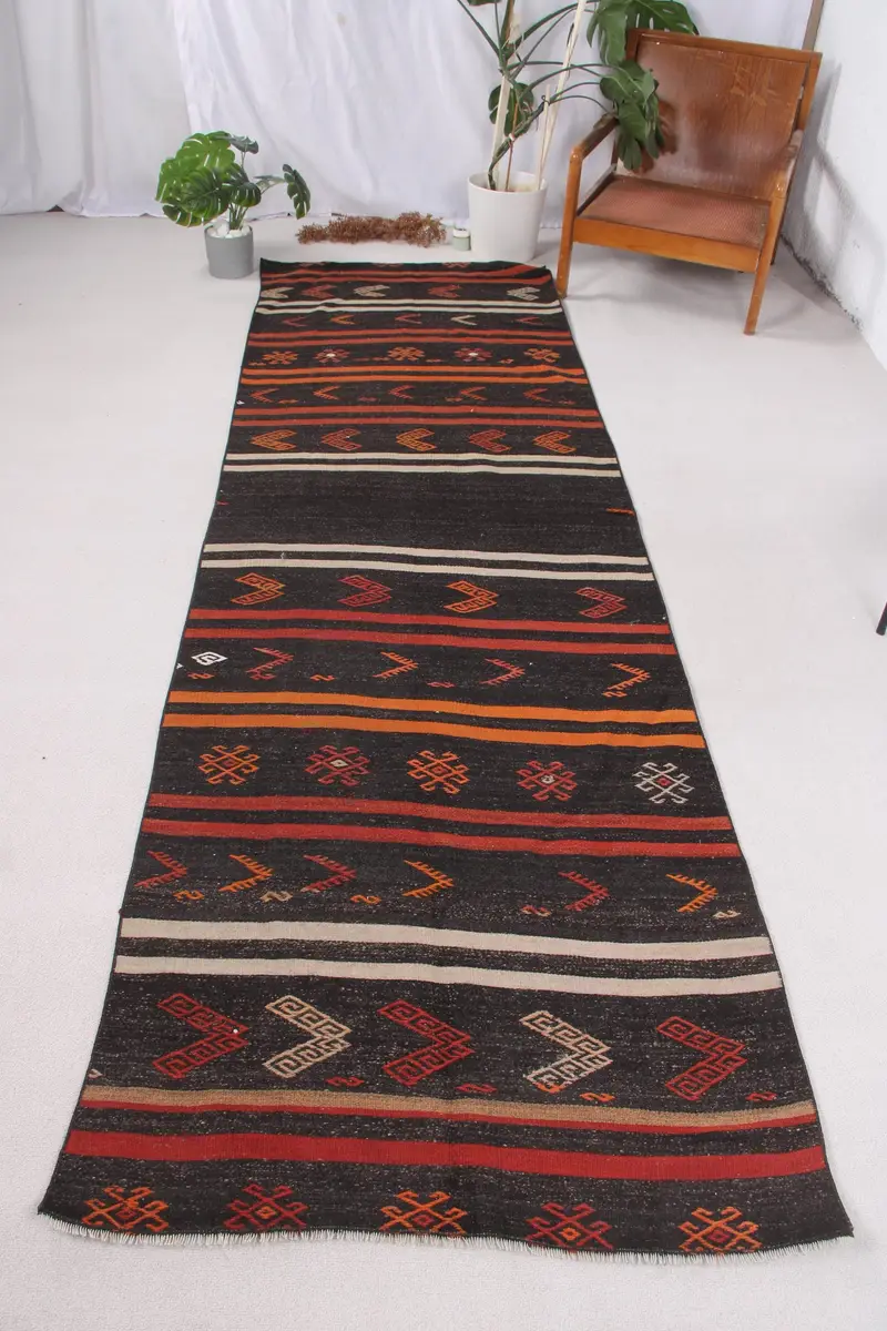 Elegant Brown Rug, 3,3x10,8 ft Geometric & Floral Motifs