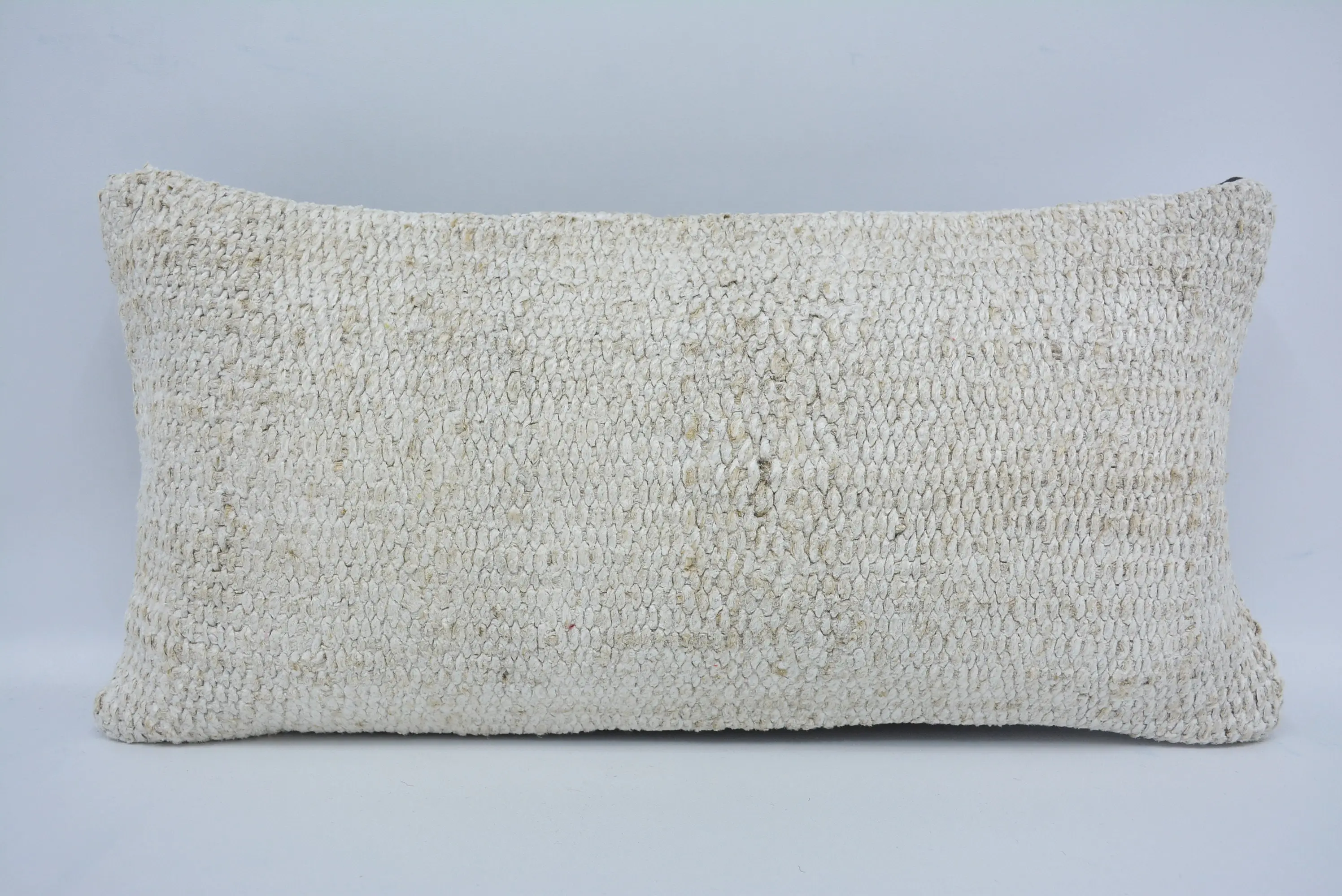 幾何学的刺繍枕、12x24インチの装飾枕 - 1