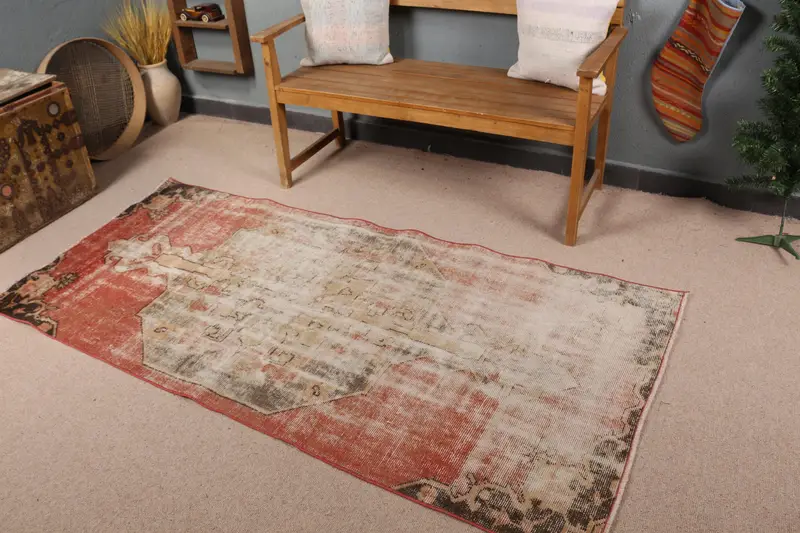 レッドパッチワークラグ、3.2x6.9フィートのエレガントな室内装飾