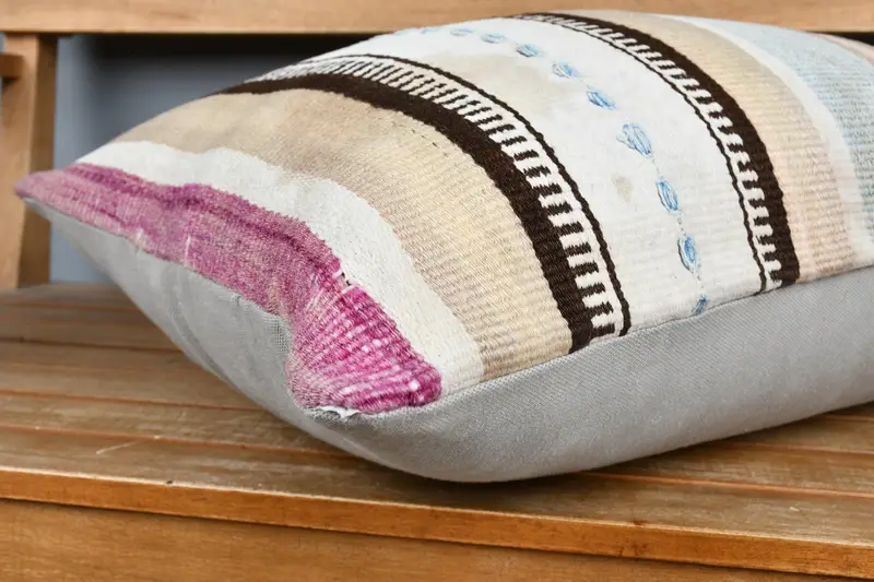 Handmade Throw Pillow Case, Ethnical Kilim Rug Pillow, Kilim Cushion Sham, Pillow Cover, 16x24 Beige Cushion Case, Turkish Kilim Pillow - 4