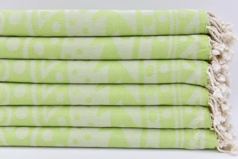 Personalized Bridesmaid Gift, Xmas Gifts, 70x40 Cotton Round Pattern Towel, Bridemaids Beach Towel, Personalized Towel, Monogram Beach Towel - 4