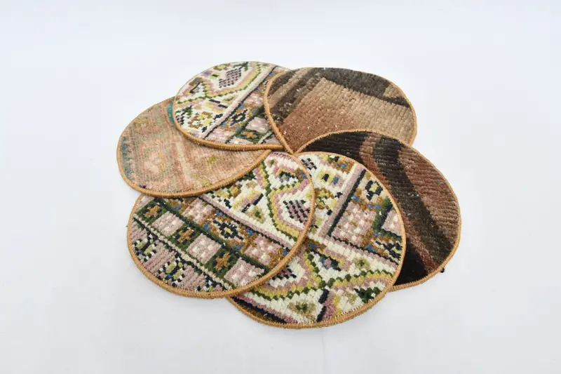 ボヘミアン ブラウン & ベージュ プレースマット、ミニマリスト ボヘミアン スタイル プレースマット