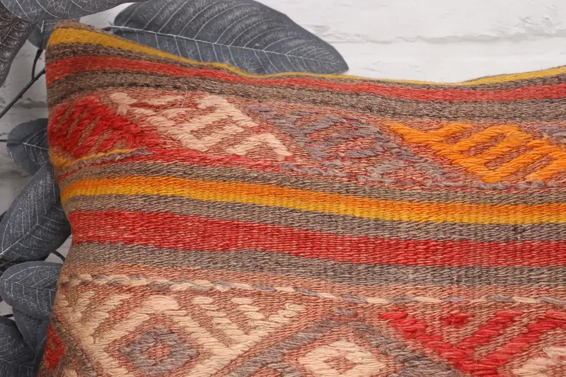 Ethnical Kilim Rug Pillow, 16x24 Red Cushion Case, Turkish Corner Cushion Case, Pillow for Couch, Cushion Case, Turkish Pillow - 2