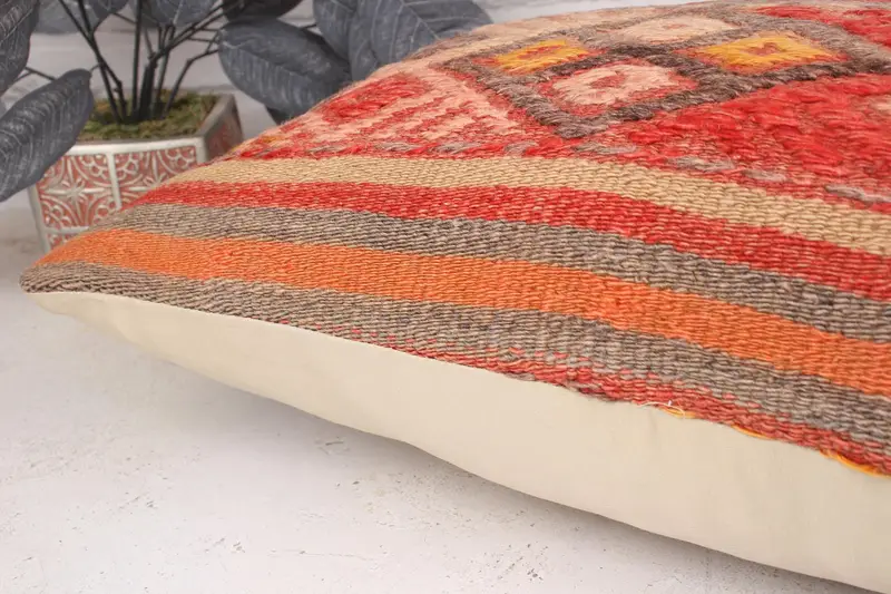 Ethnical Kilim Rug Pillow, 16x24 Red Cushion Case, Turkish Corner Cushion Case, Pillow for Couch, Cushion Case, Turkish Pillow - 6