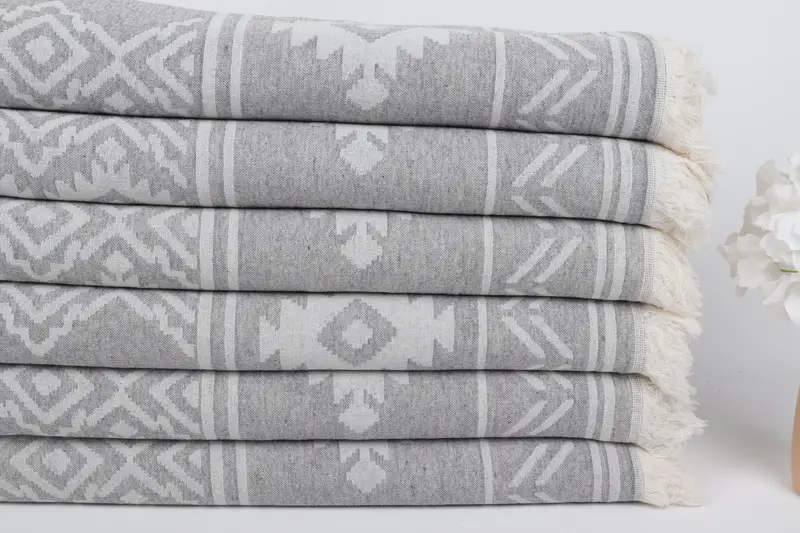 Wedding Anniversary Gift, Turkish towel, Sand-resistant towel, Bridesmaid Gift, Guest Towel, 74x40 Cotton Geometric Towel, Personalised Gift - 4