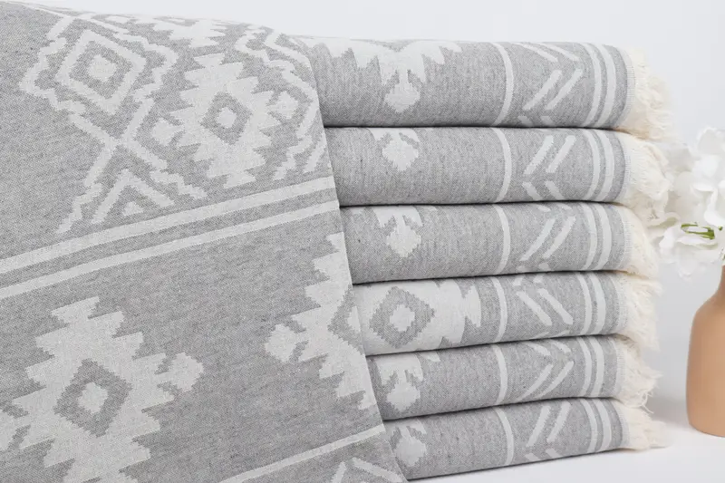 Wedding Anniversary Gift, Turkish towel, Sand-resistant towel, Bridesmaid Gift, Guest Towel, 74x40 Cotton Geometric Towel, Personalised Gift - 2