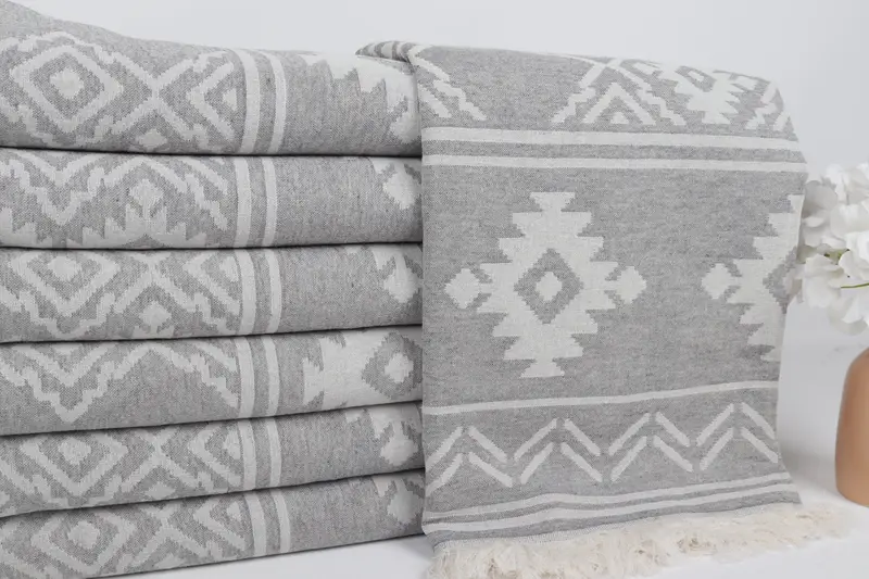 Wedding Anniversary Gift, Turkish towel, Sand-resistant towel, Bridesmaid Gift, Guest Towel, 74x40 Cotton Geometric Towel, Personalised Gift - 3