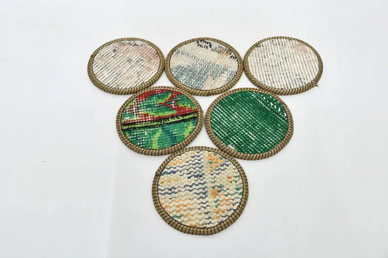 Posavasos Kilim verdes y beige, posavasos de diseño tribal único