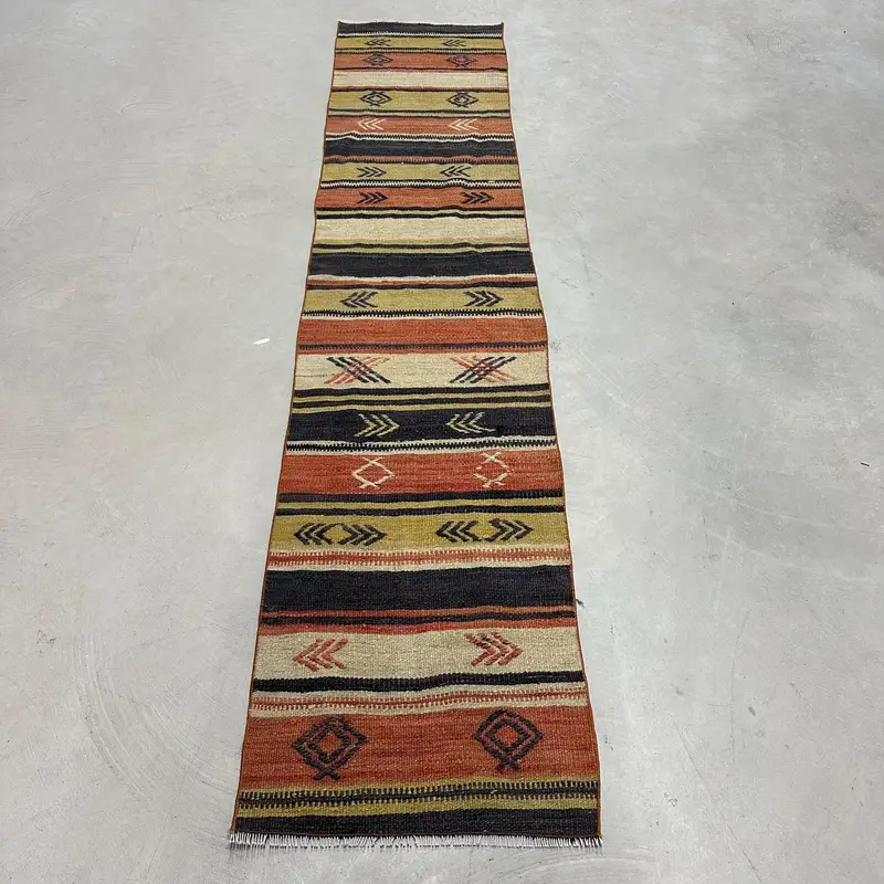 鮮やかなオレンジのパッチワークラグ、1.9x8.6フィートのエレガントな装飾