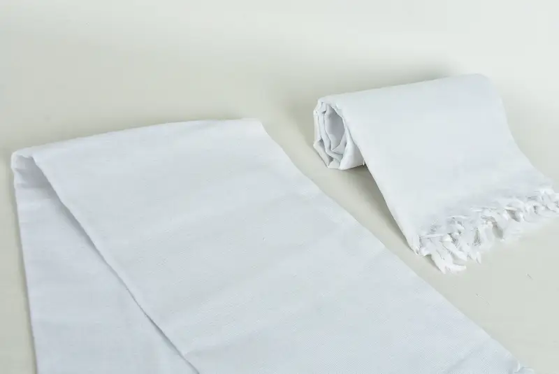 Peshtemal Towel, Organic Turkish towel, Embroidery Towels, Gifts For Him, Sand-resistant Turkish towel for travel, Girls Weekend Getaways Ideas - 7