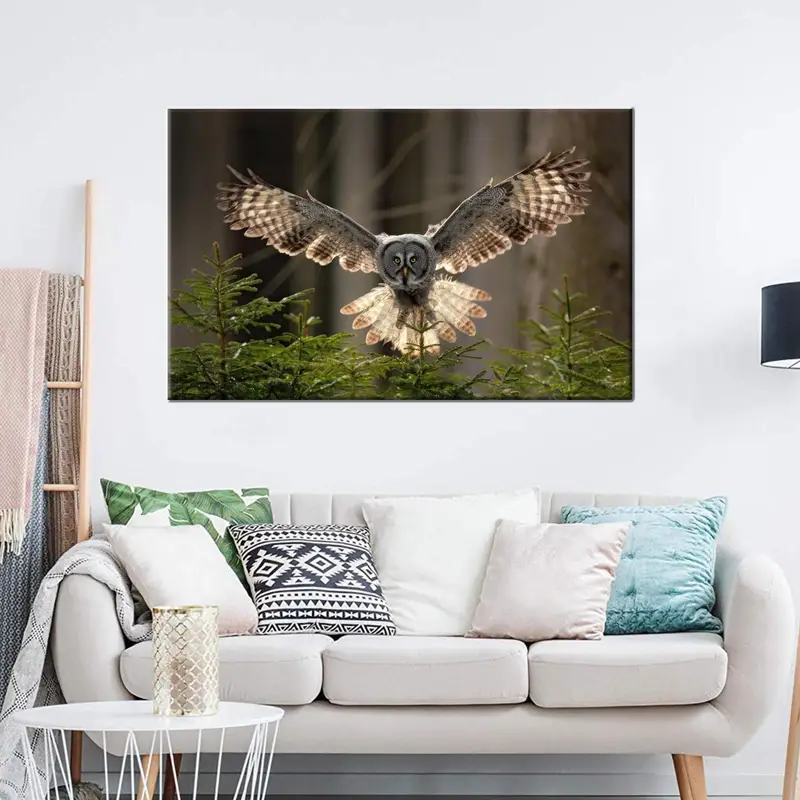 エレガントなフクロウのプリントガラス: 男の洞窟のためのモダンな農家の装飾