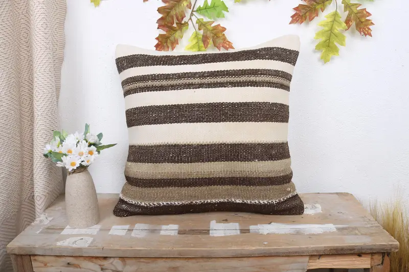Boho Pillow Sham Cover, Toss Pillow Cover, Pillow Cover, Pillow for Couch, Antique Pillows, Pattern Throw Cushion, 18x18 Beige Pillow - 1