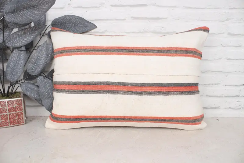 Vintage Kilim Throw Pillow, Boho Pillow Sham Cover, Antique Pillows, Authentic Cushion Cover, Cushion Cover, 16x24 Beige Pillow Sham - 1