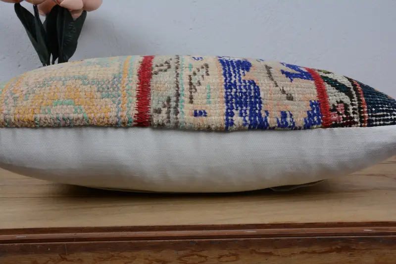 Pastel Pillow Sham, Cushion, 12x20 Beige Cushion Cover, Pillow for Sofa, Handmade Kilim Cushion, Vintage Kilim Pillow Pillow Sham, Vintage Pillow - 5