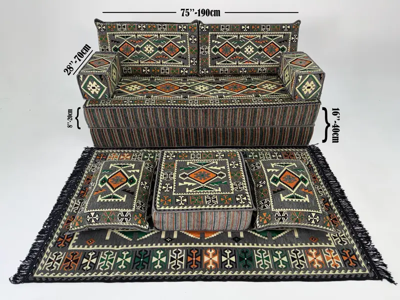 El Yapımı Kilimden Esinlenen Puf, Gri & Bej Yün Osmanlı