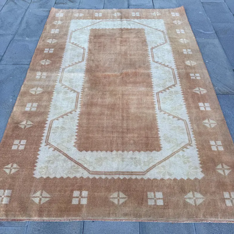 Brown Abstract Rug, 5.2x7.5 ft Beige Accent
