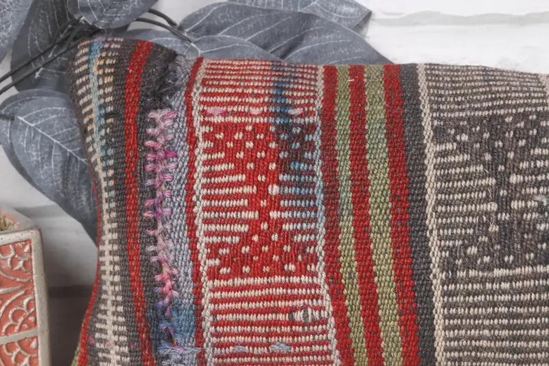 Pillow Sham, Boho Pillow, Lounge Throw Cushion Cover, Kilim Cushion Sham, 8x16 Red Pillow, Vintage Pillow, Neutral Pillow Sham - 2